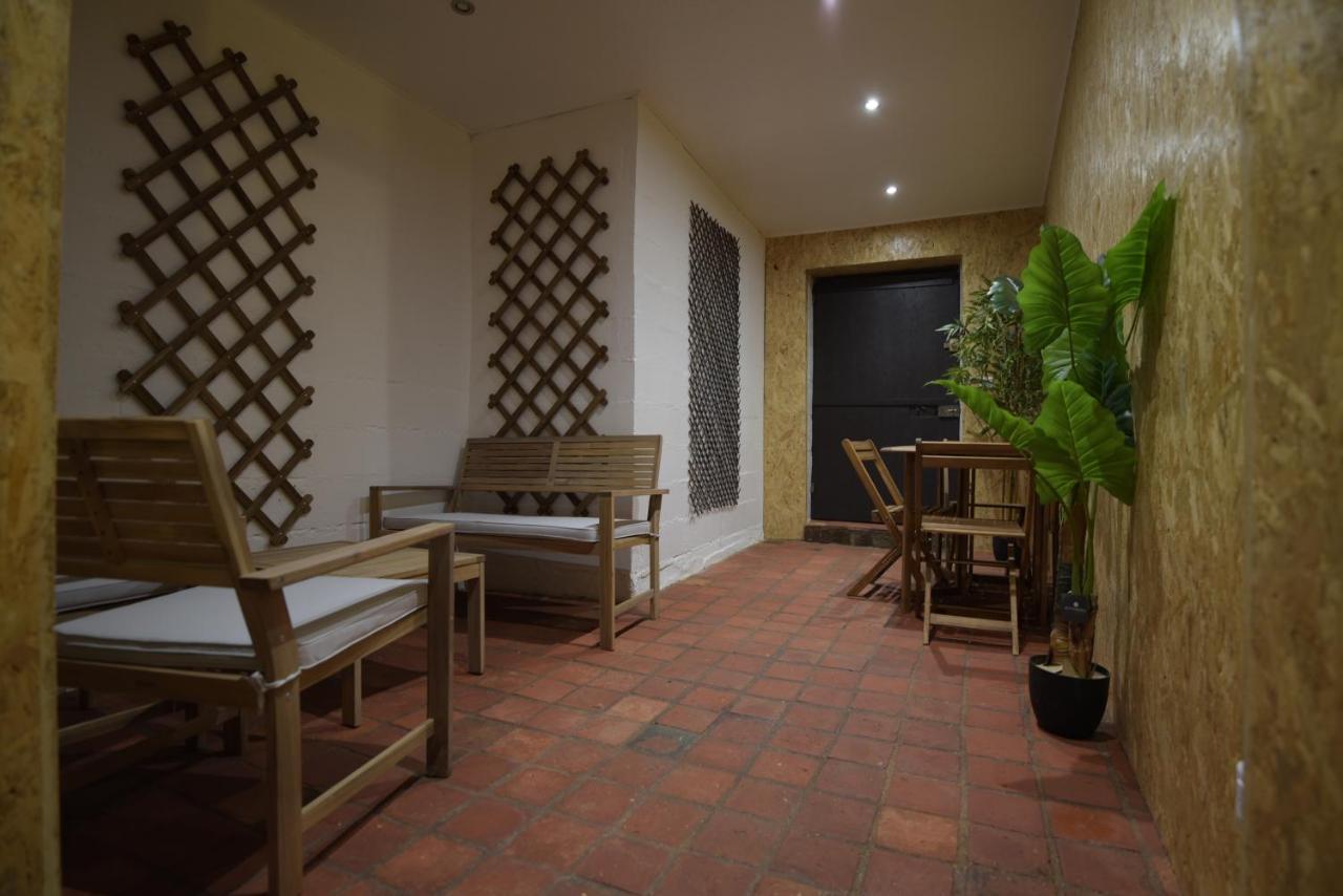 Cosy Appartement Hyper Centre Ville Avec Cour + Patio Auxerre Zewnętrze zdjęcie